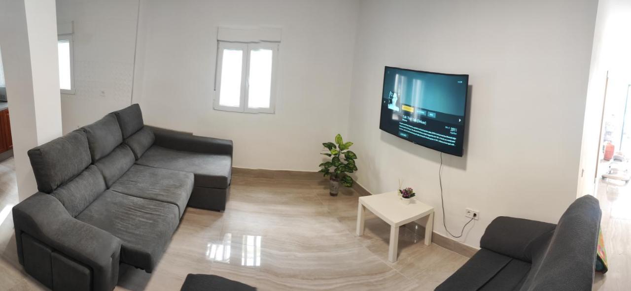 Precioso Bajo Muy Grande A 200 Metros De Playa Apartment Chipiona Exterior photo